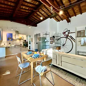Appartamento Bright House With Terrace In Santa Croce, Firenze